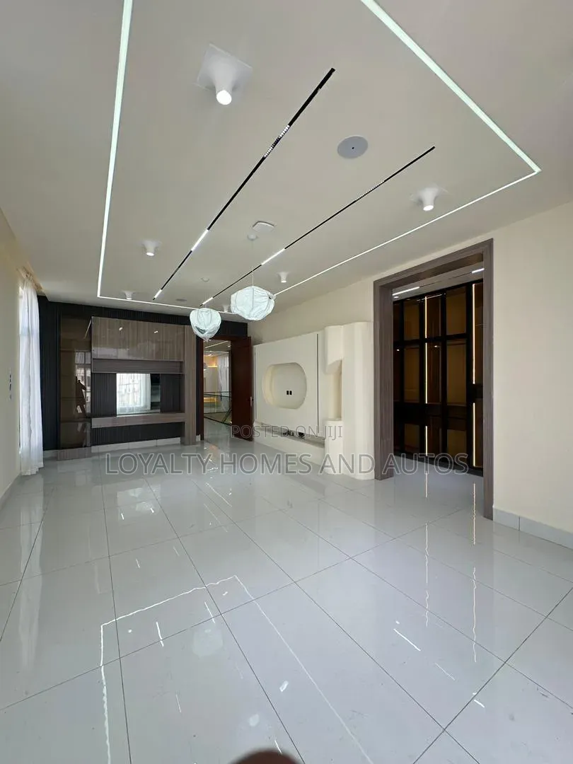 7bdrm House in GRA Phase 2 Shangisha for sale in GRA Phase 2 Shangisha