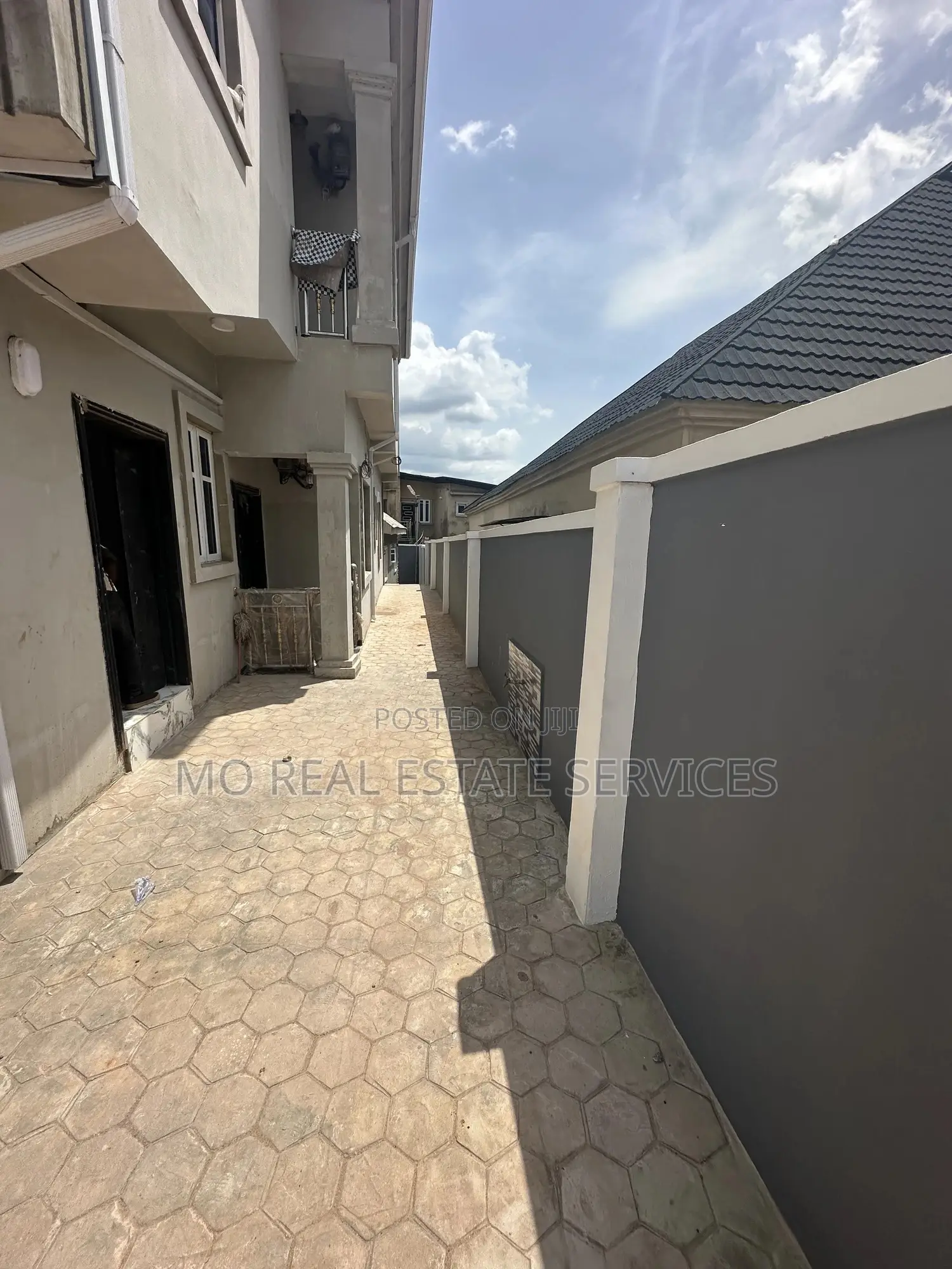2bdrm Block of Flats in Kmt (Kehinde Martins, Abeokuta South for rent in Abeokuta South