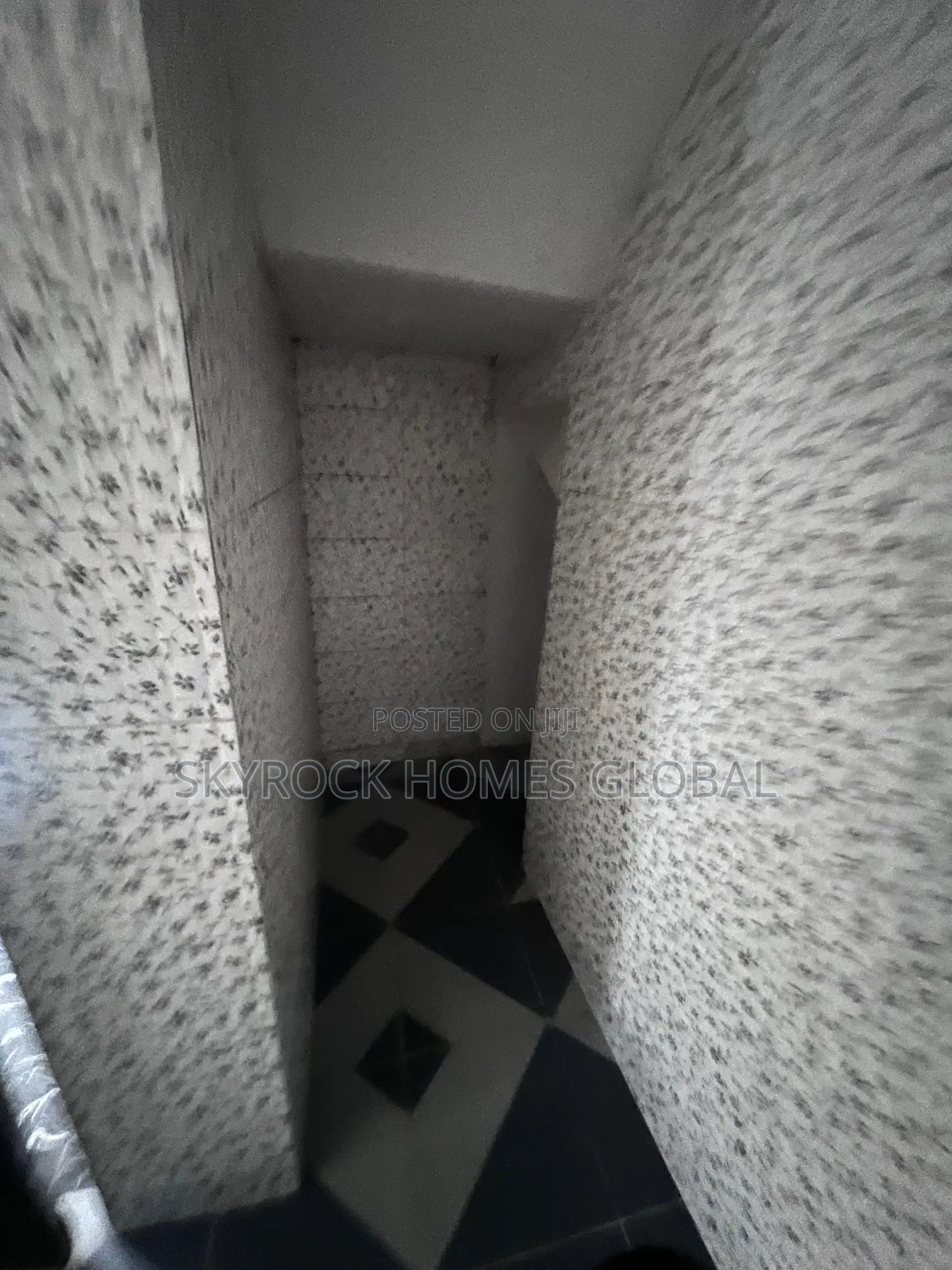 3bdrm Block of Flats in Lekki Phase 1 for rent in Lekki Phase 1