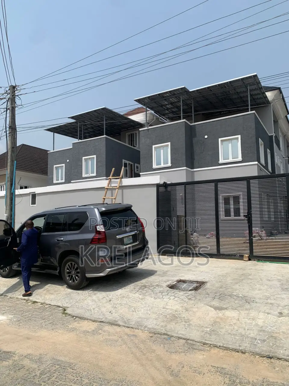 2bdrm Block of Flats in Lekki Phase 1 for sale in Lekki Phase 1