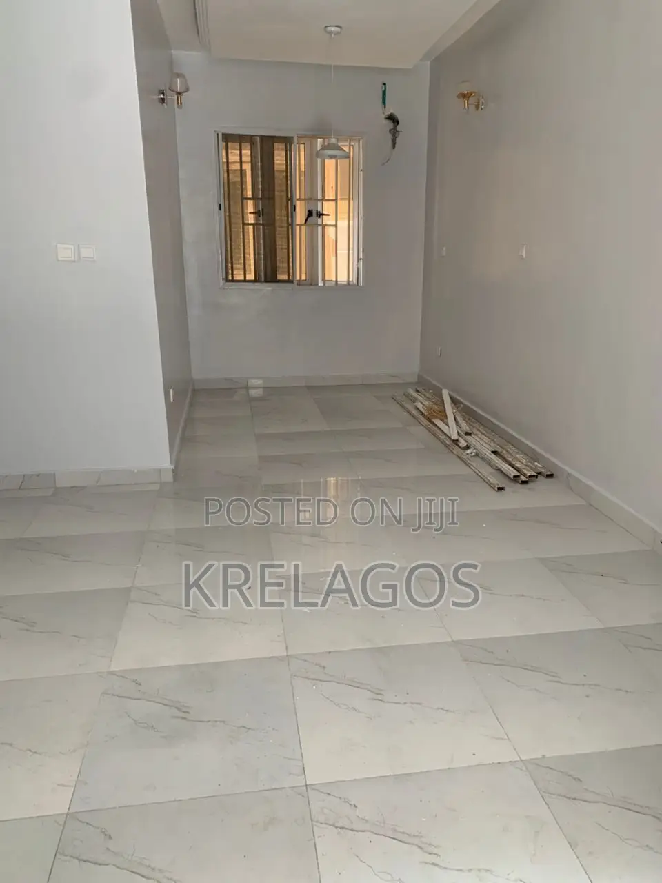 2bdrm Block of Flats in Lekki Phase 1 for sale in Lekki Phase 1