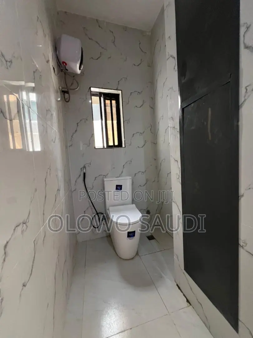 2bdrm Maisonette in Ikate for rent in Ikate-Elegushi