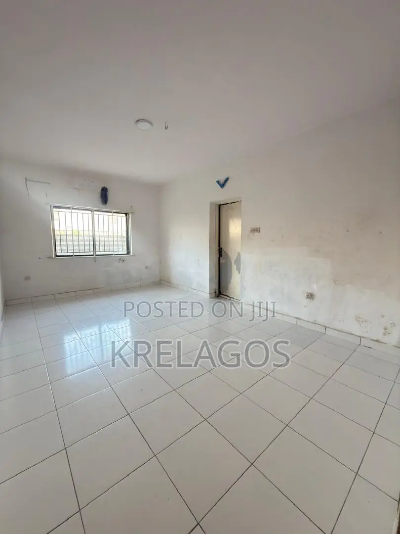 3bdrm Apartment in Lekki Phase 1 for rent in Lekki Phase 1