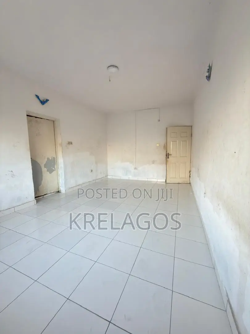 3bdrm Apartment in Lekki Phase 1 for rent in Lekki Phase 1