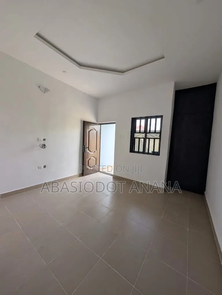 Studio Apartment in Off Nwaniba Utuks, Uyo for rent in Uyo