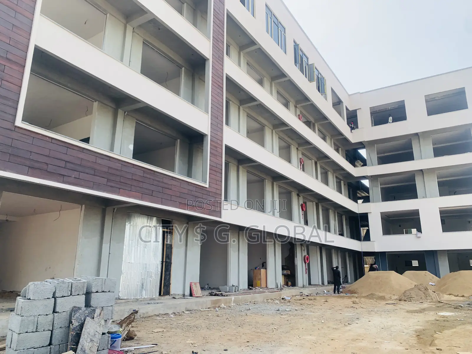 Shop for Sale in Wuse 2 in Wuse 2
