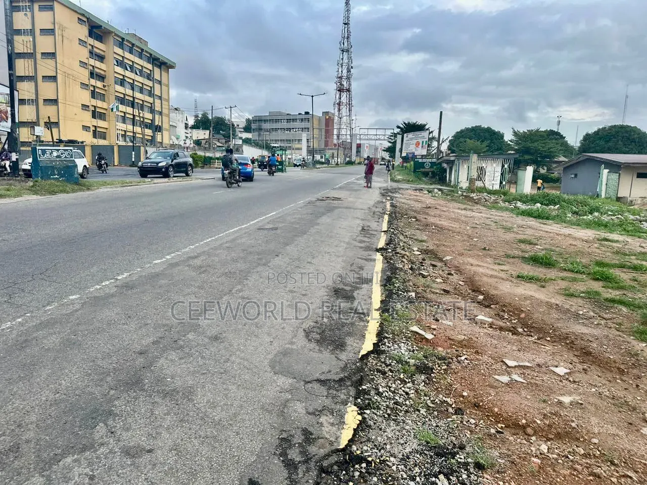 4 Plots of Land Available for Lease at Secretariat Agodi Gra in Agodi