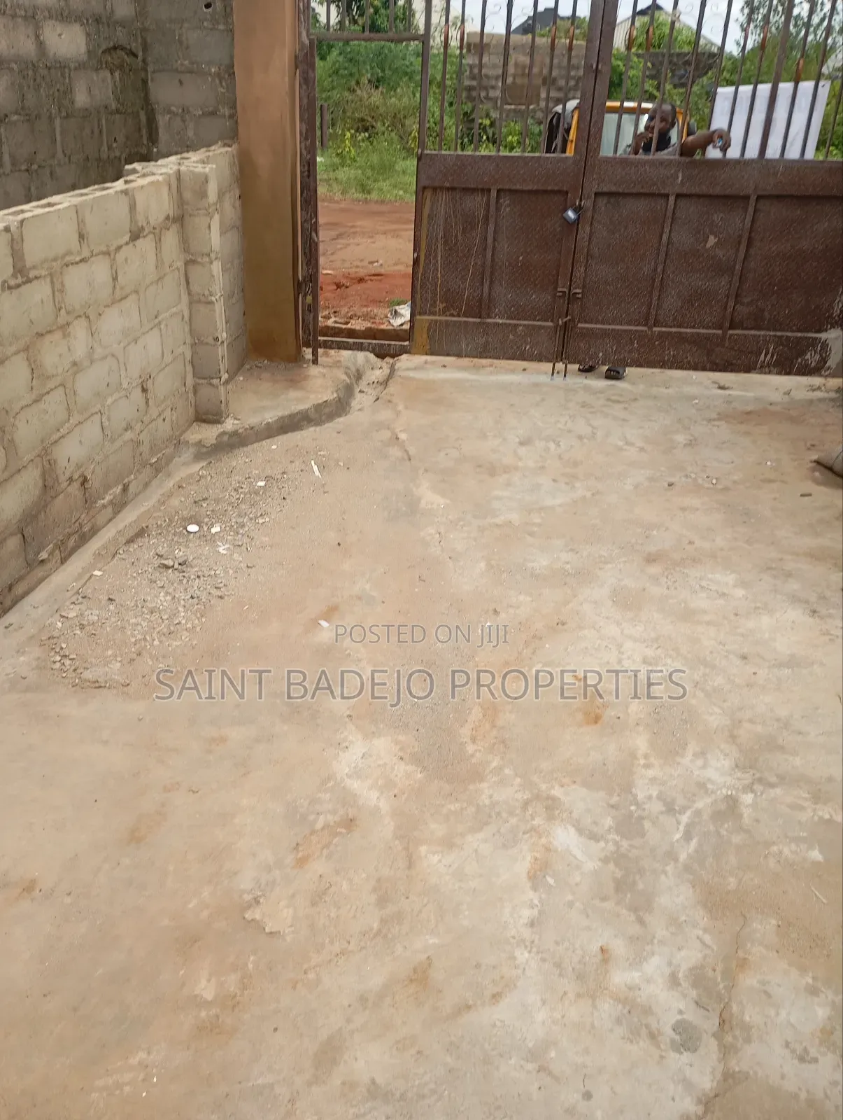 1bdrm Block of Flats in Blue Roof Cpi, Gberigbe for rent in Gberigbe