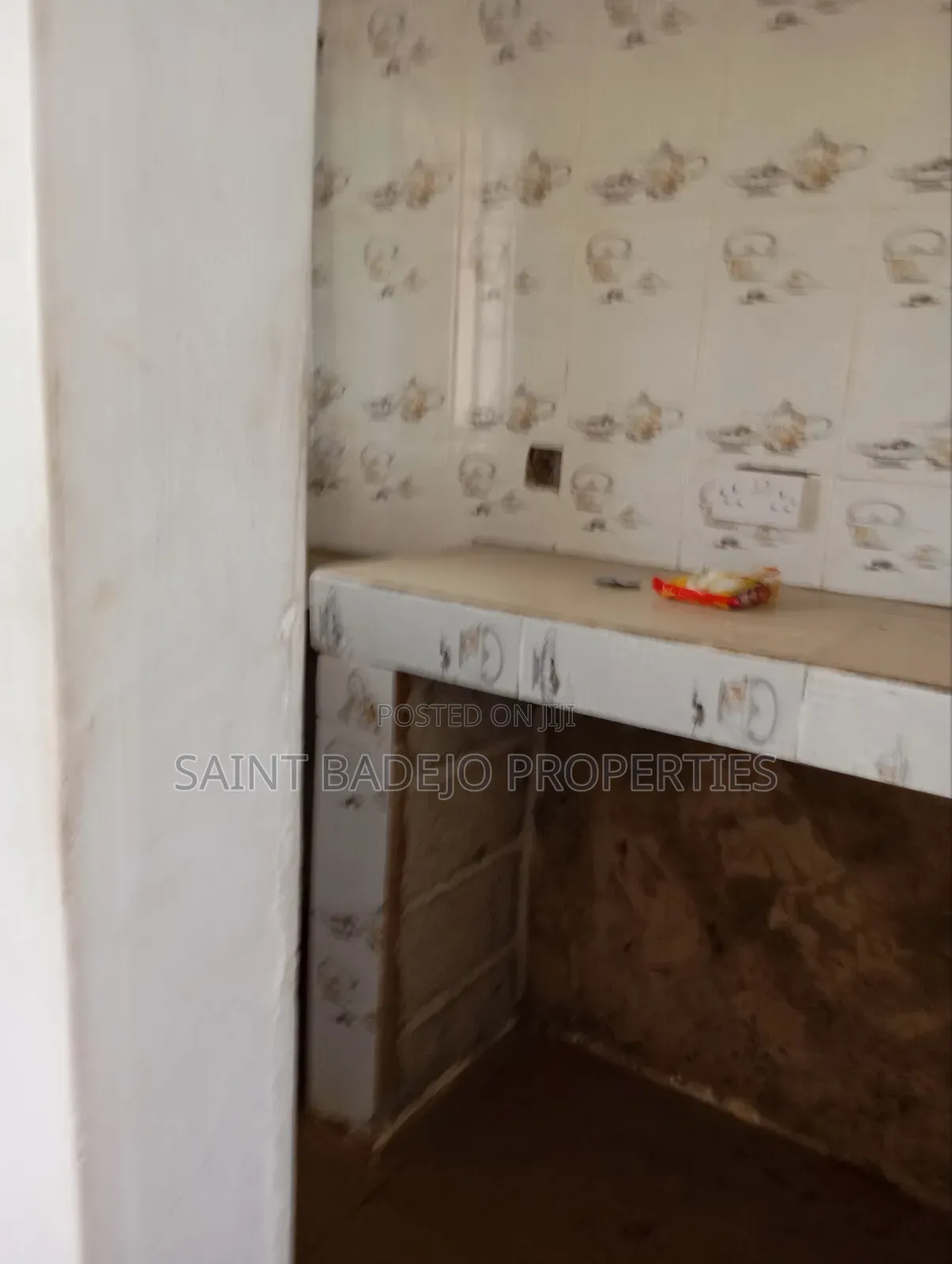1bdrm Block of Flats in Blue Roof Cpi, Gberigbe for rent in Gberigbe