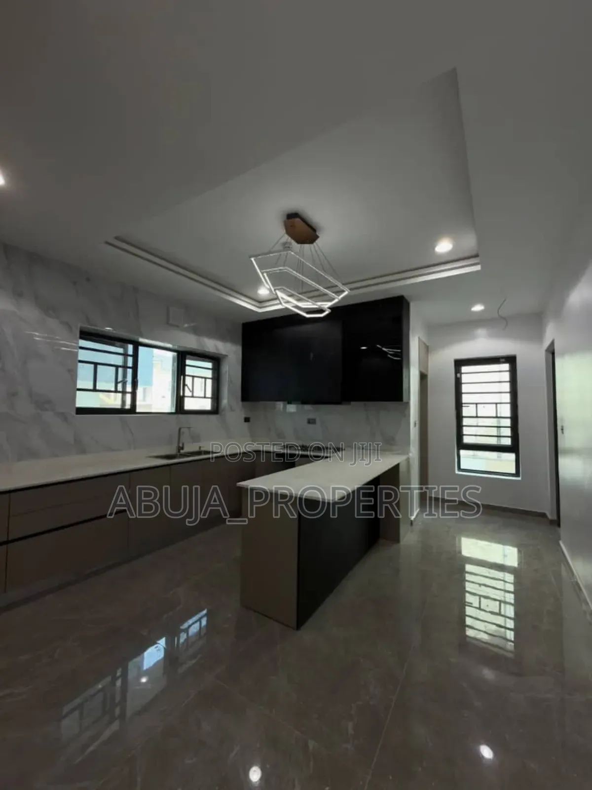 6bdrm Duplex in In A Mini Estate, Katampe Extension for sale in Katampe Extension
