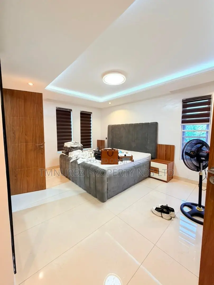 4bdrm Duplex in Ogba for sale in Ogba