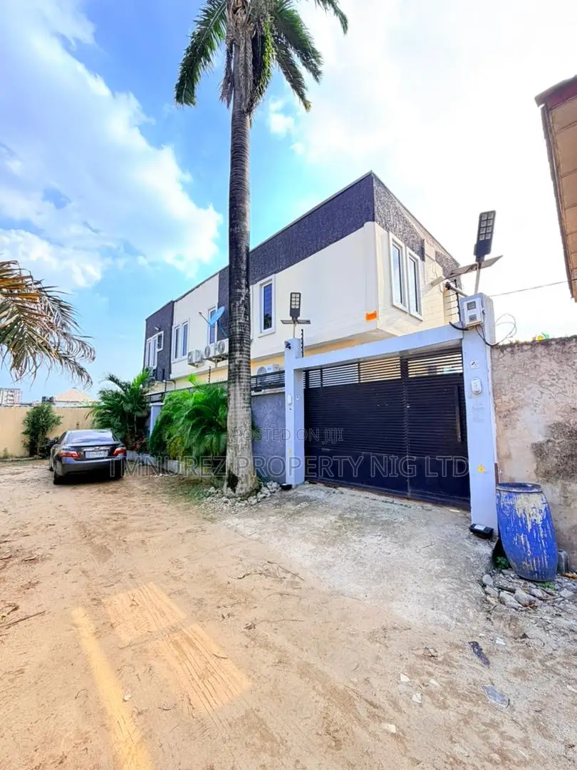 4bdrm Duplex in Ogba for sale in Ogba