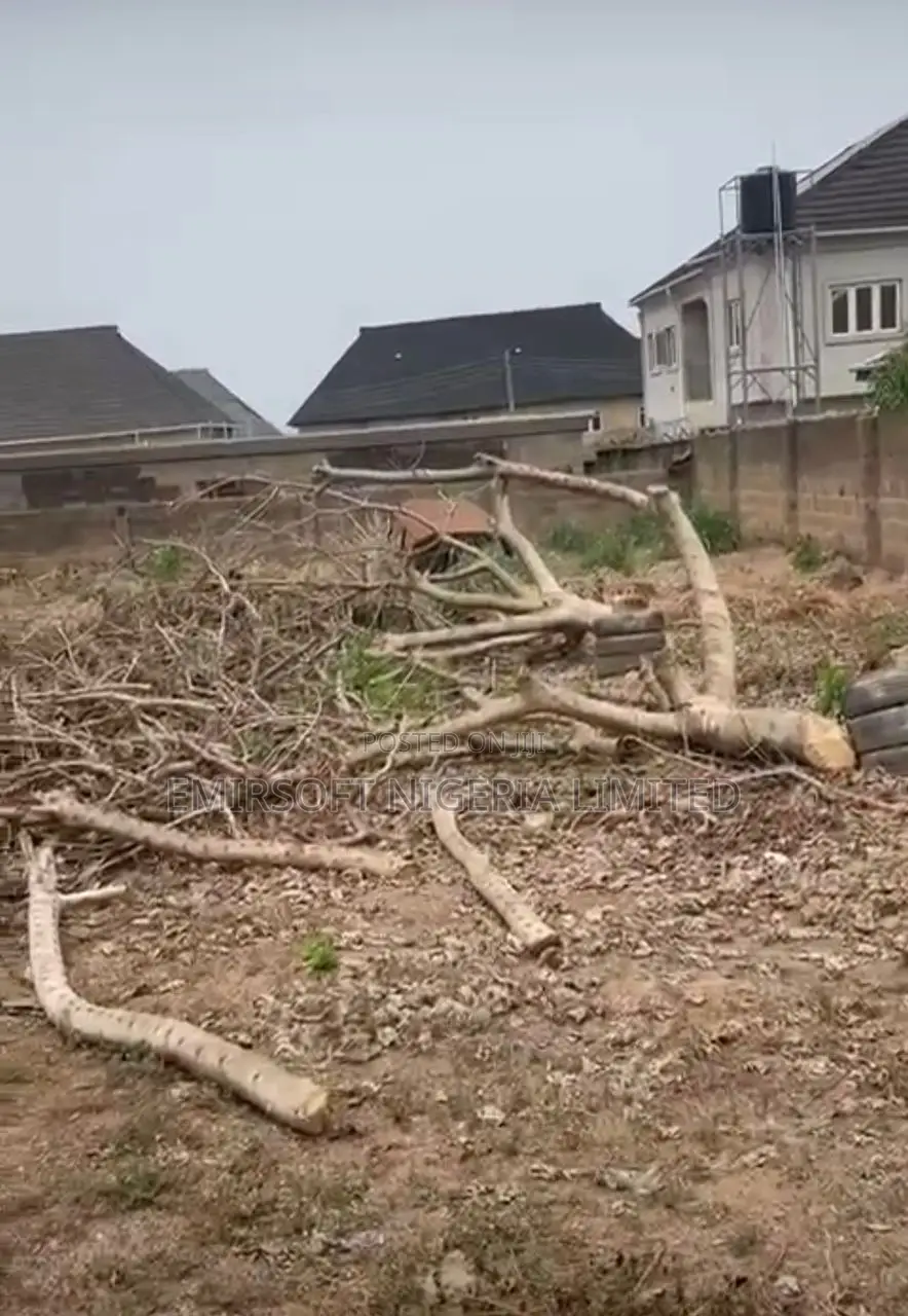 600sqm of Land Behind Onimalu Estate Off Adegbayi, New Ife Rd, Ibadan. in Iwo Road