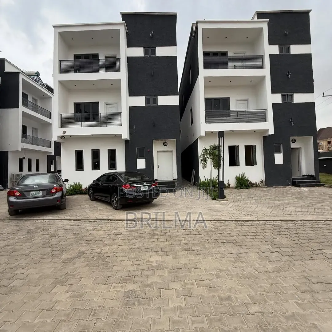 4bdrm Duplex in Jabi for sale in Jabi