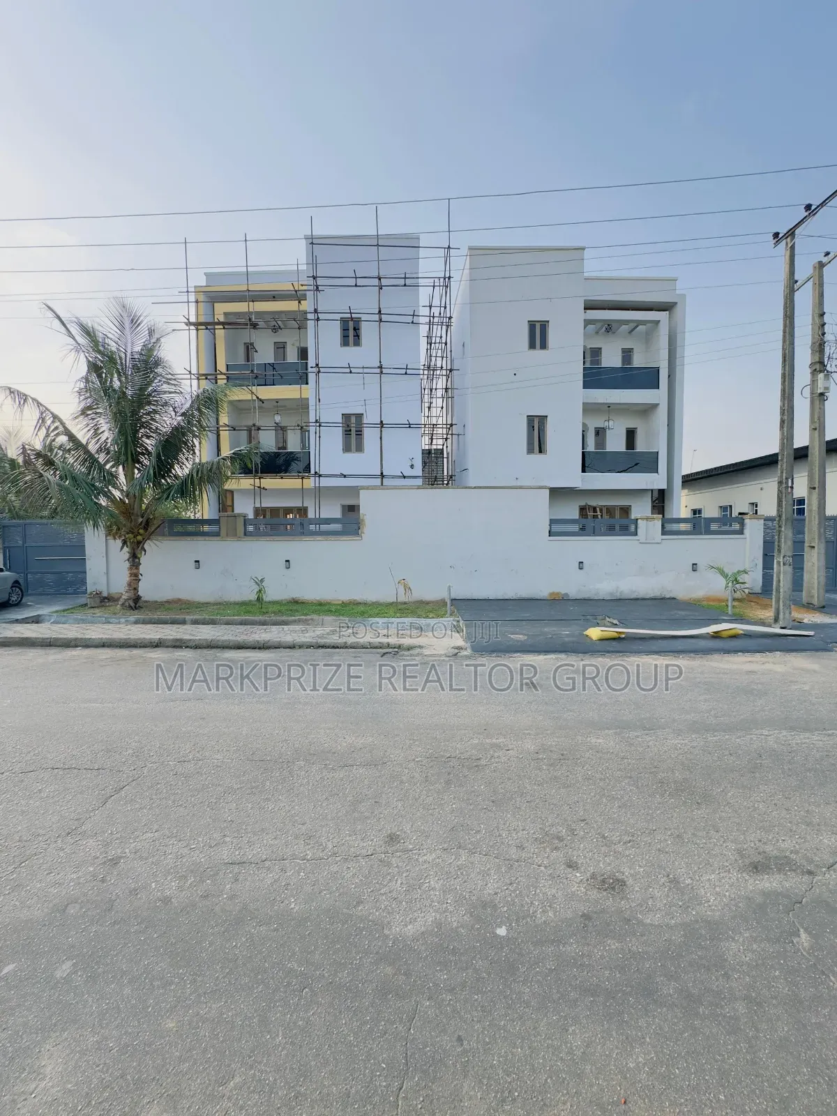 Furnished 5bdrm Duplex in Magodo Gra Phase 2 for sale in GRA Phase 2 Shangisha