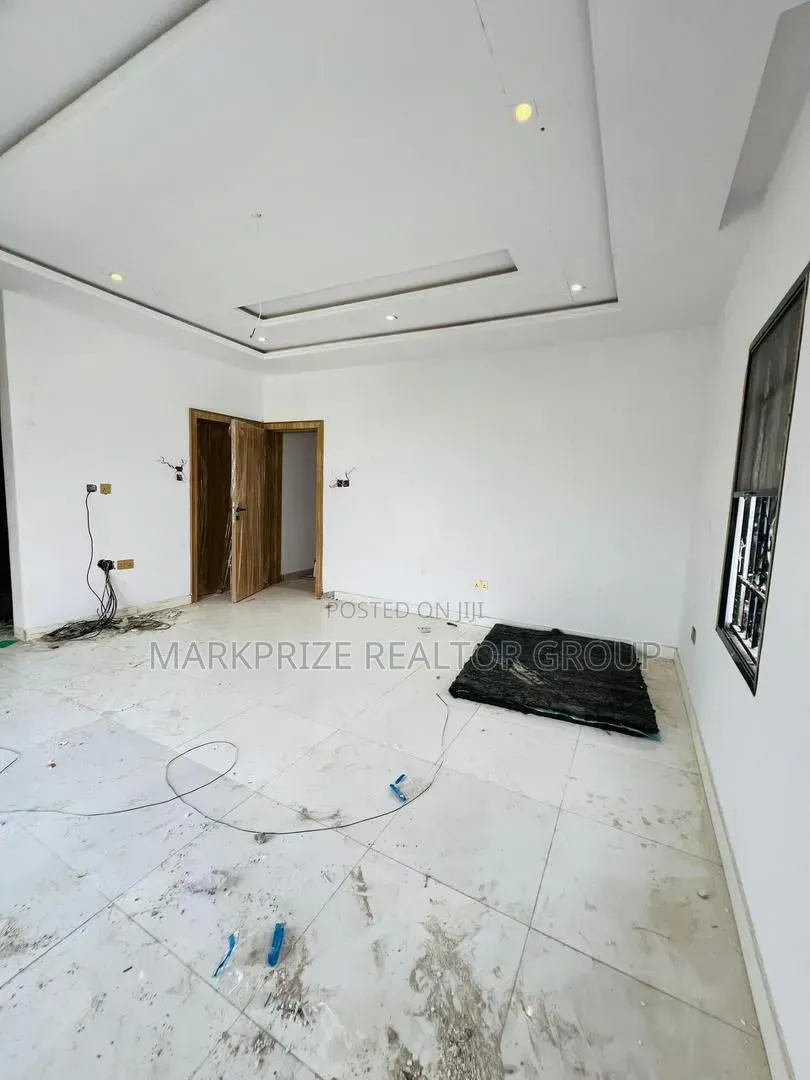 Furnished 4bdrm Duplex in Adeniyi Jones Ikeja for sale in Adeniyi Jones
