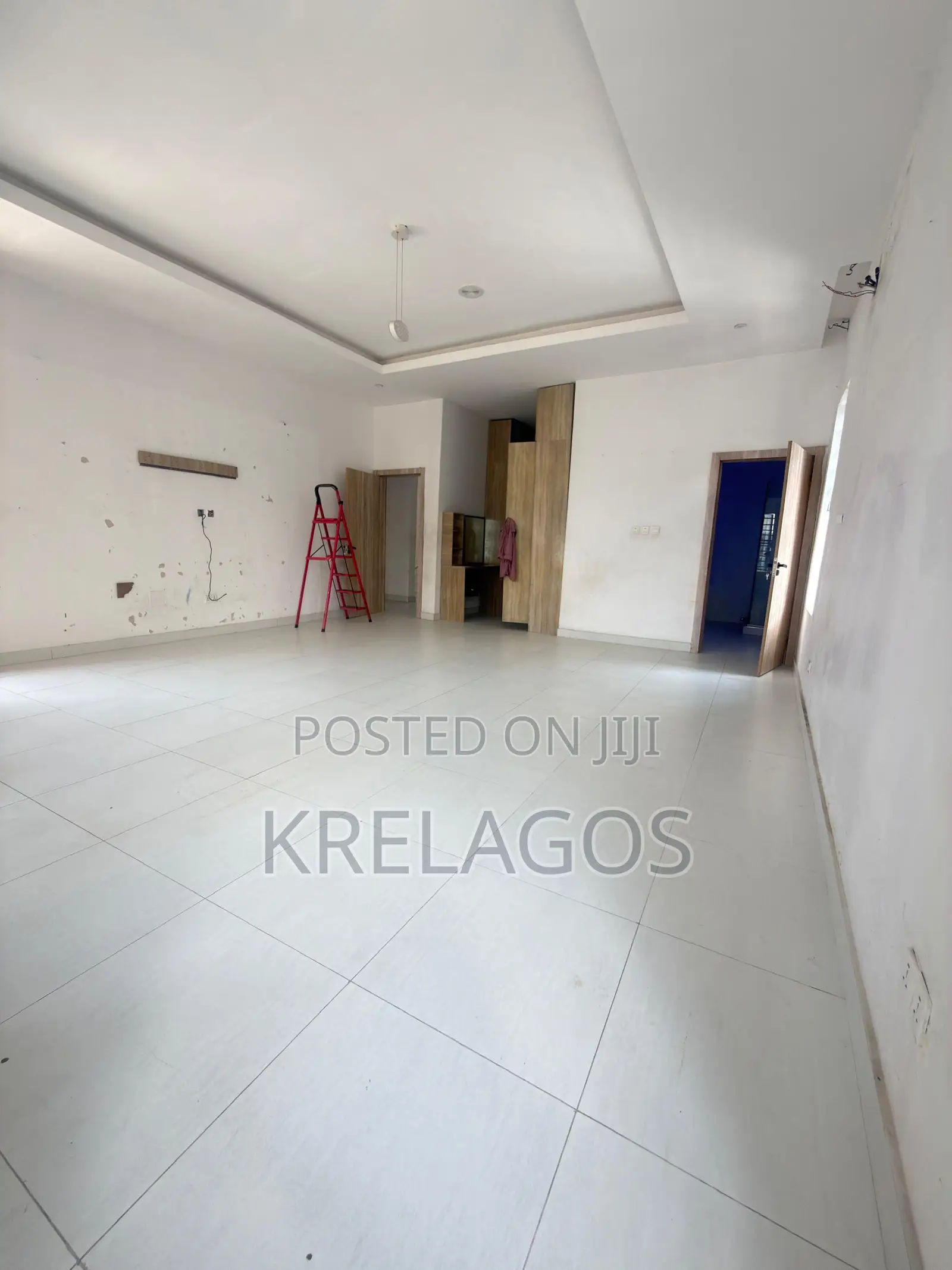 5bdrm Duplex in Orchid, Chevron for rent in Chevron