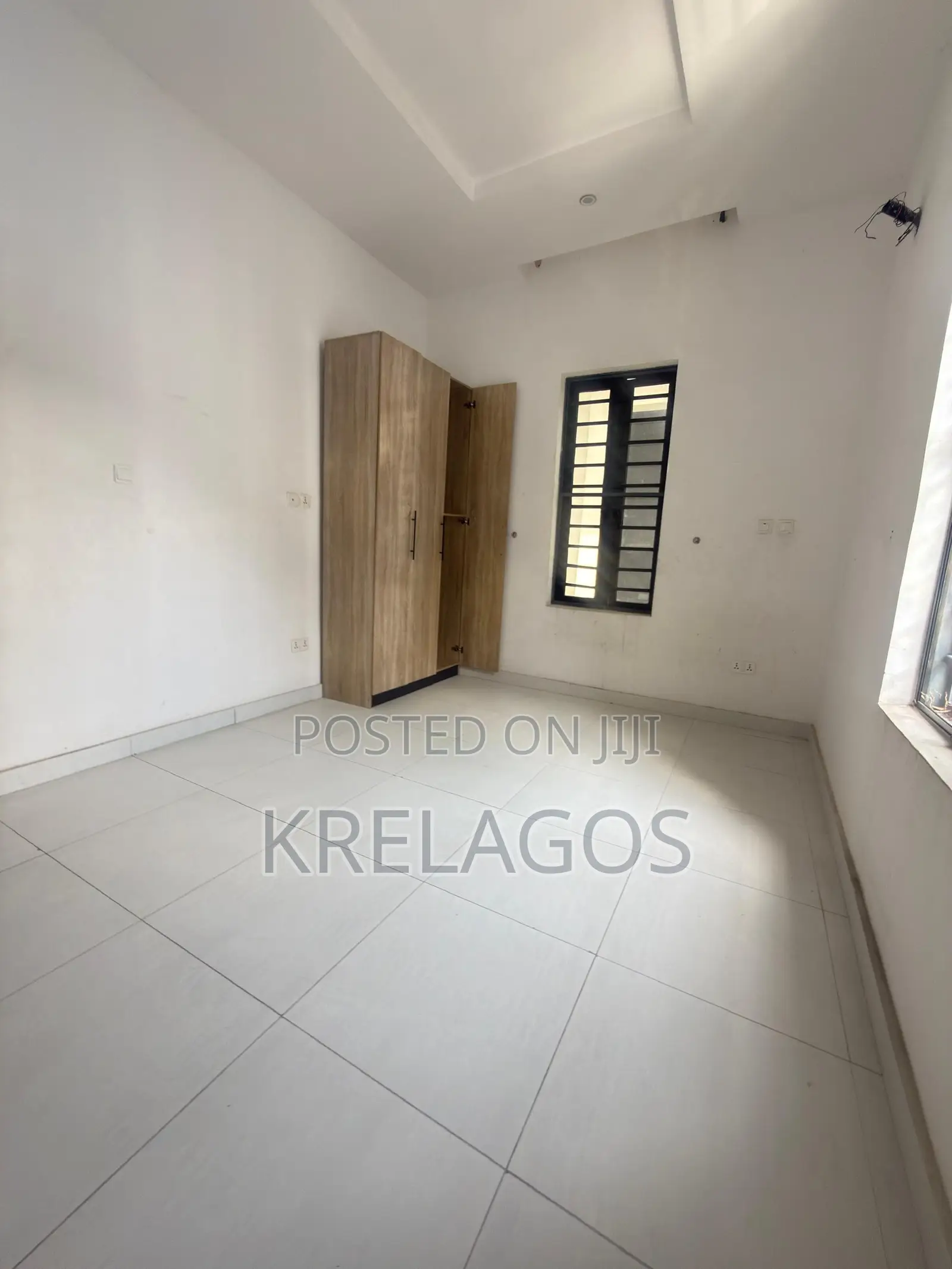 5bdrm Duplex in Orchid, Chevron for rent in Chevron