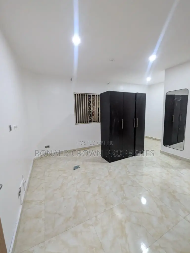 4bdrm Apartment in Banana Island for rent in Banana Island