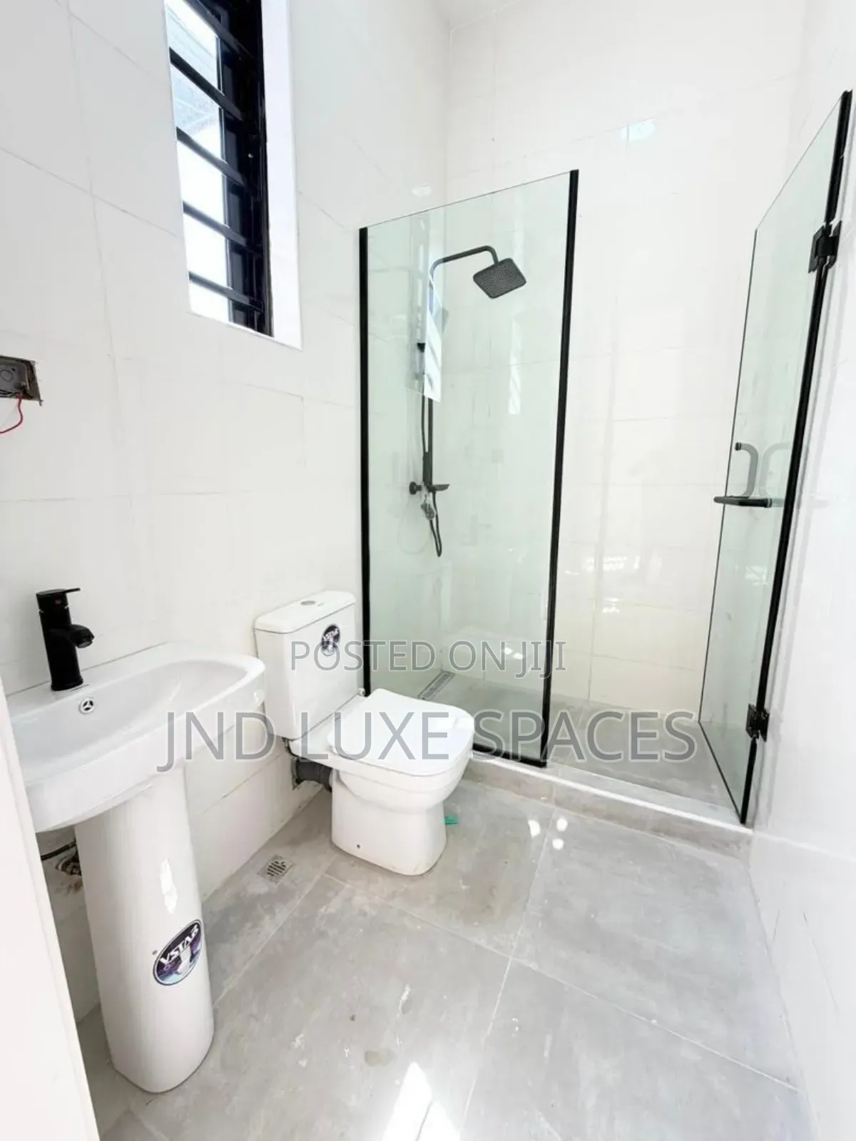4bdrm Duplex in Ikota for sale in Ikota