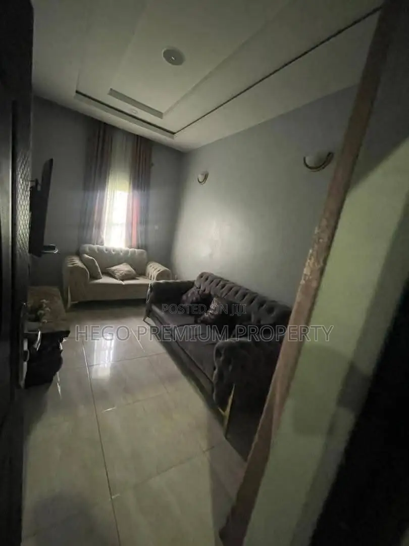 5bdrm Duplex in Majesty Estate,, Uzoba for sale in Uzoba