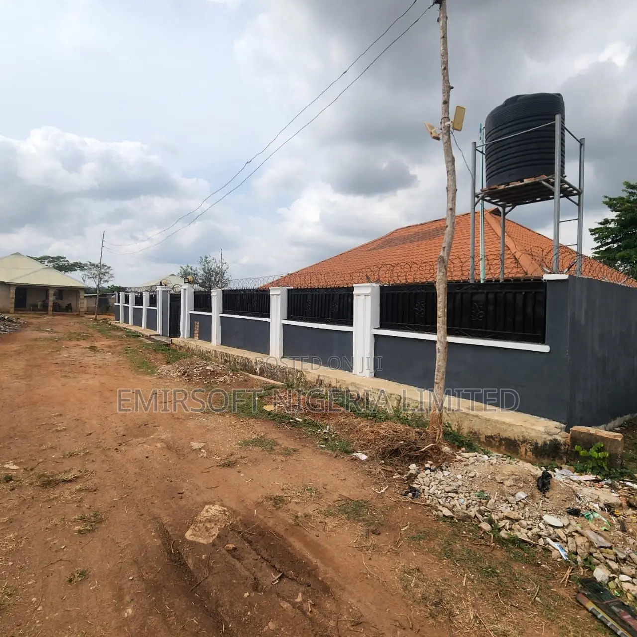 3bdrm Bungalow in Apata for sale in Apata