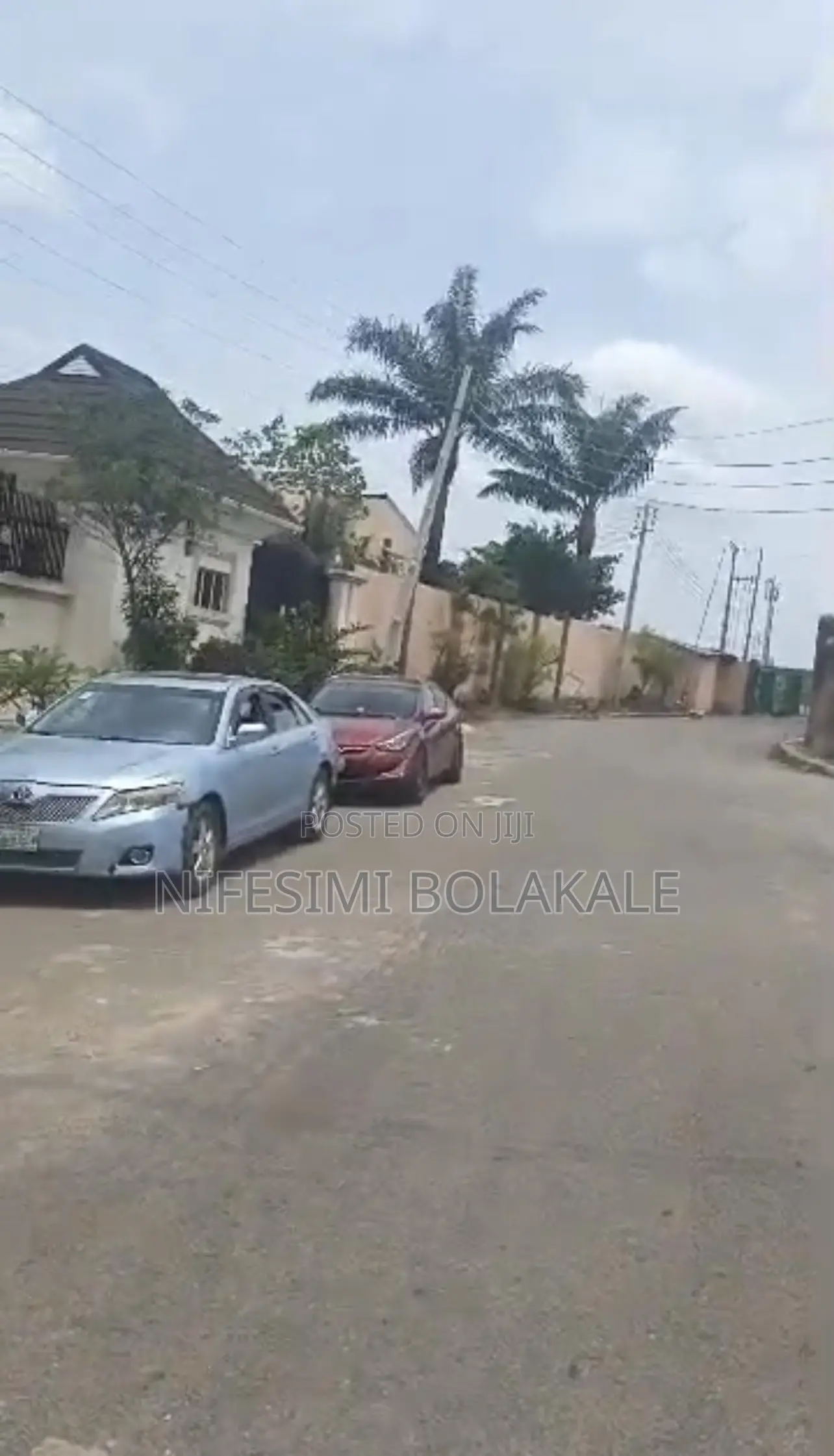 6bdrm Block of Flats in Laari Estate, for sale in Oluyole
