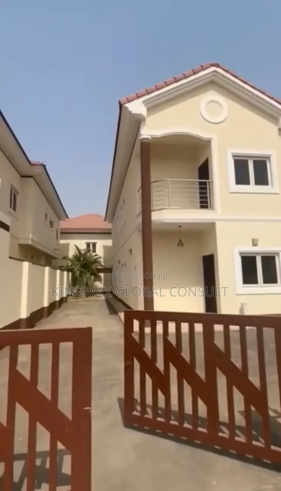 4bdrm Duplex in Life Camp Abuja for sale in Life Camp