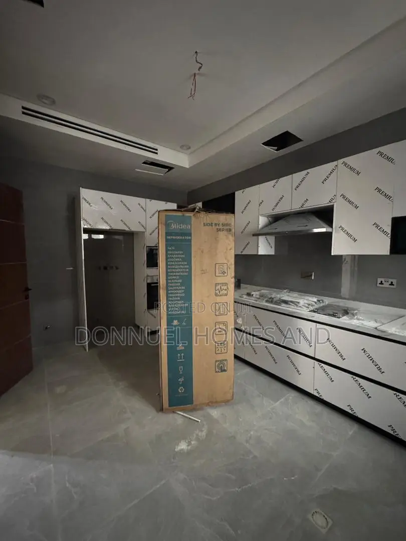 6bdrm Duplex in Ikot Abasi for sale in Ikot Abasi