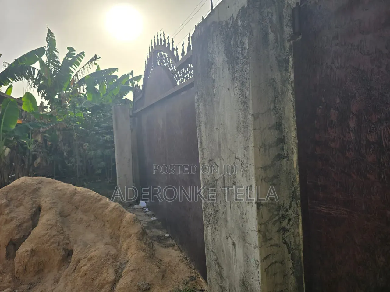 3bdrm Block of Flats in Alagbado for sale in Alagbado