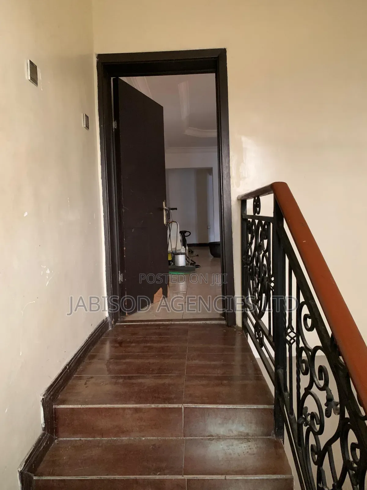 4bdrm Block of Flats in Magodo Shangisha for rent in GRA Phase 2 Shangisha