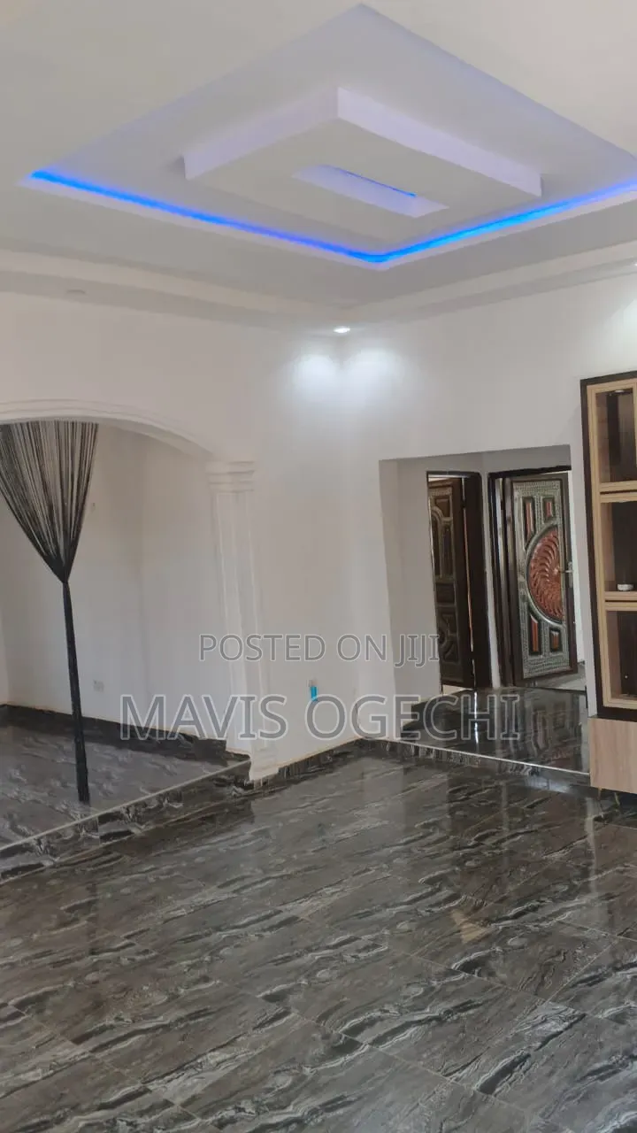 2bdrm Bungalow in Rugar Madaki After for rent in Karu