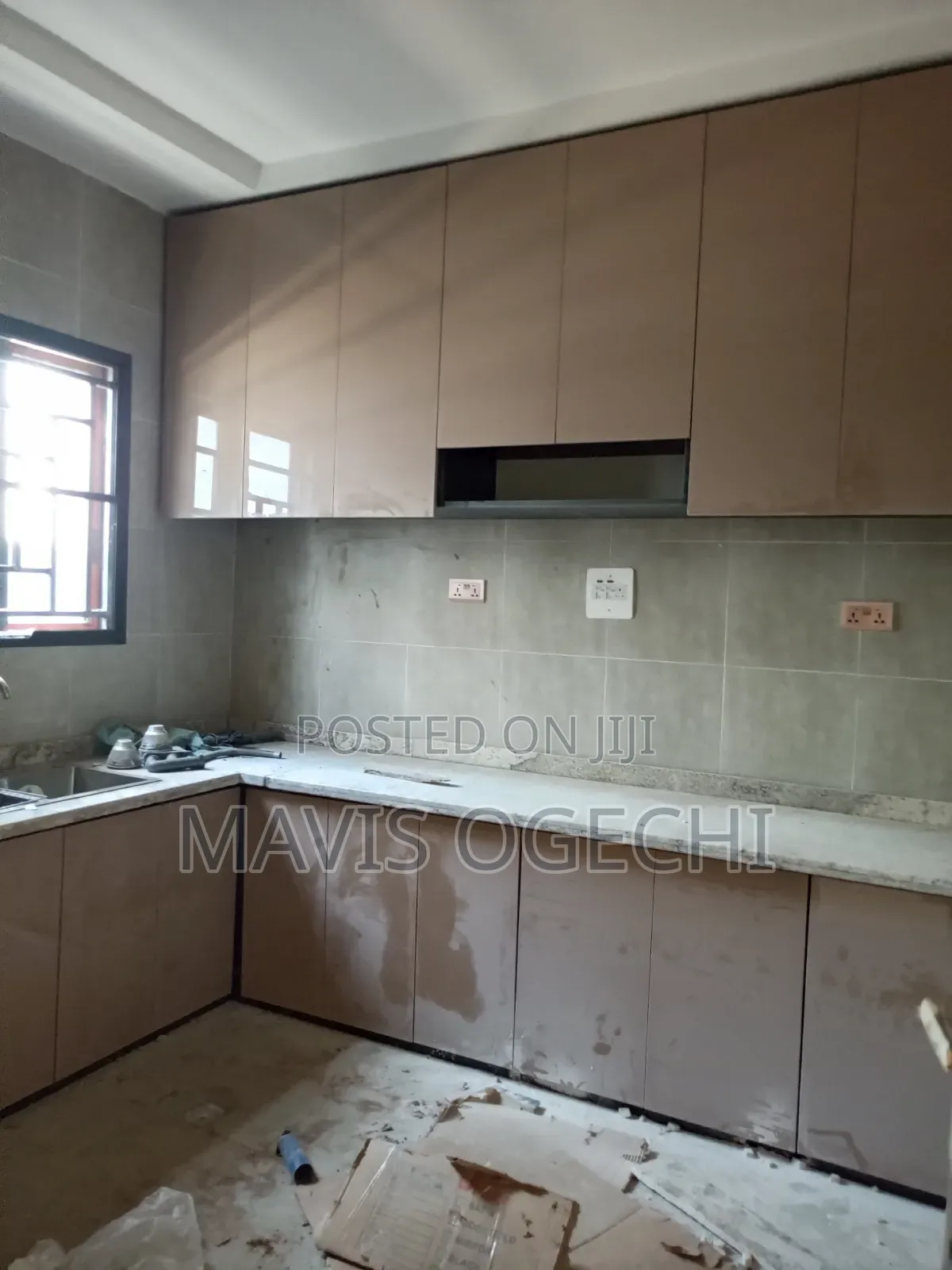 Furnished 2bdrm Bungalow in Lape Estate Road for rent in Karu