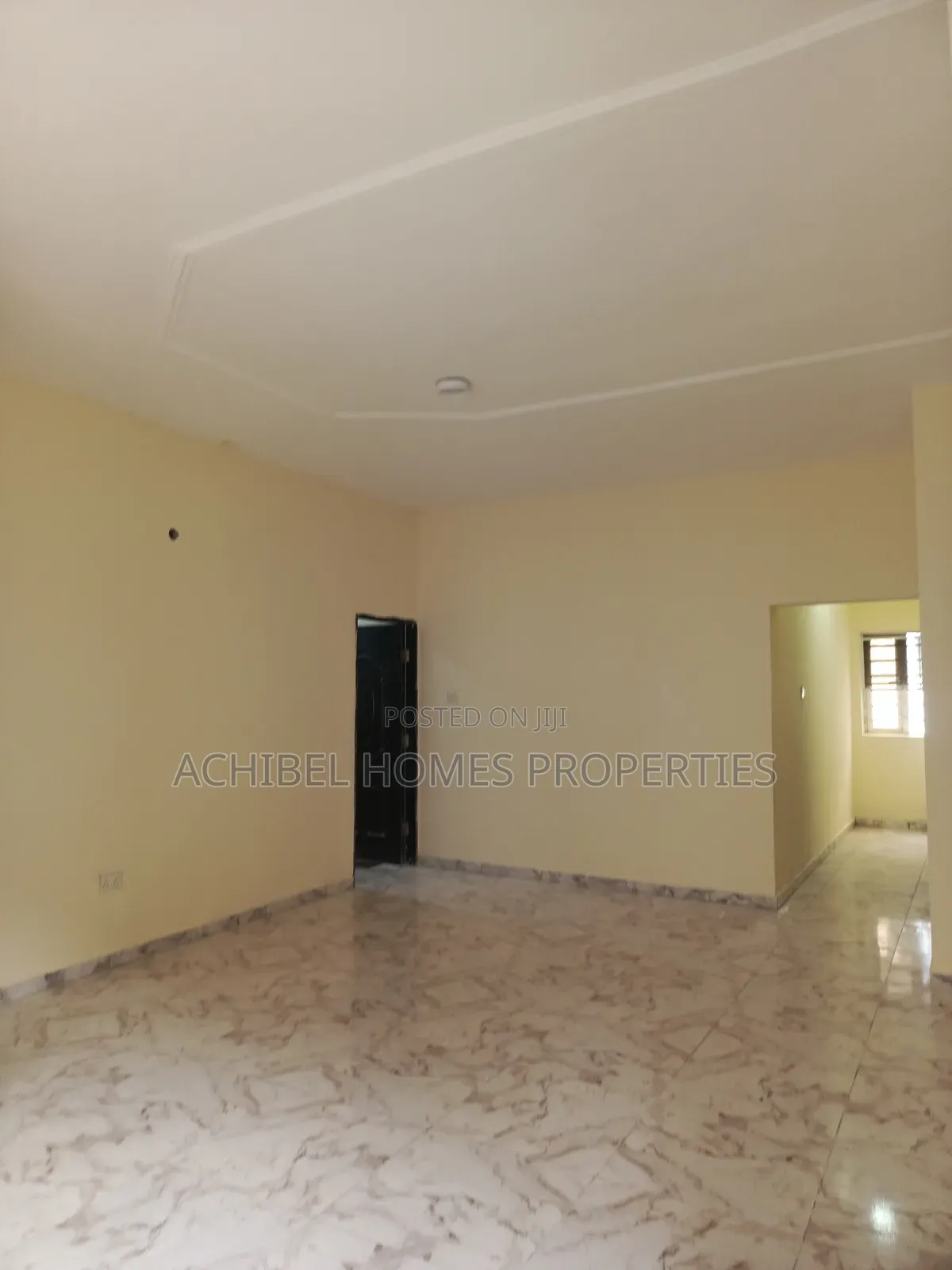 3bdrm Apartment in Osapa London, Jakande for rent in Jakande