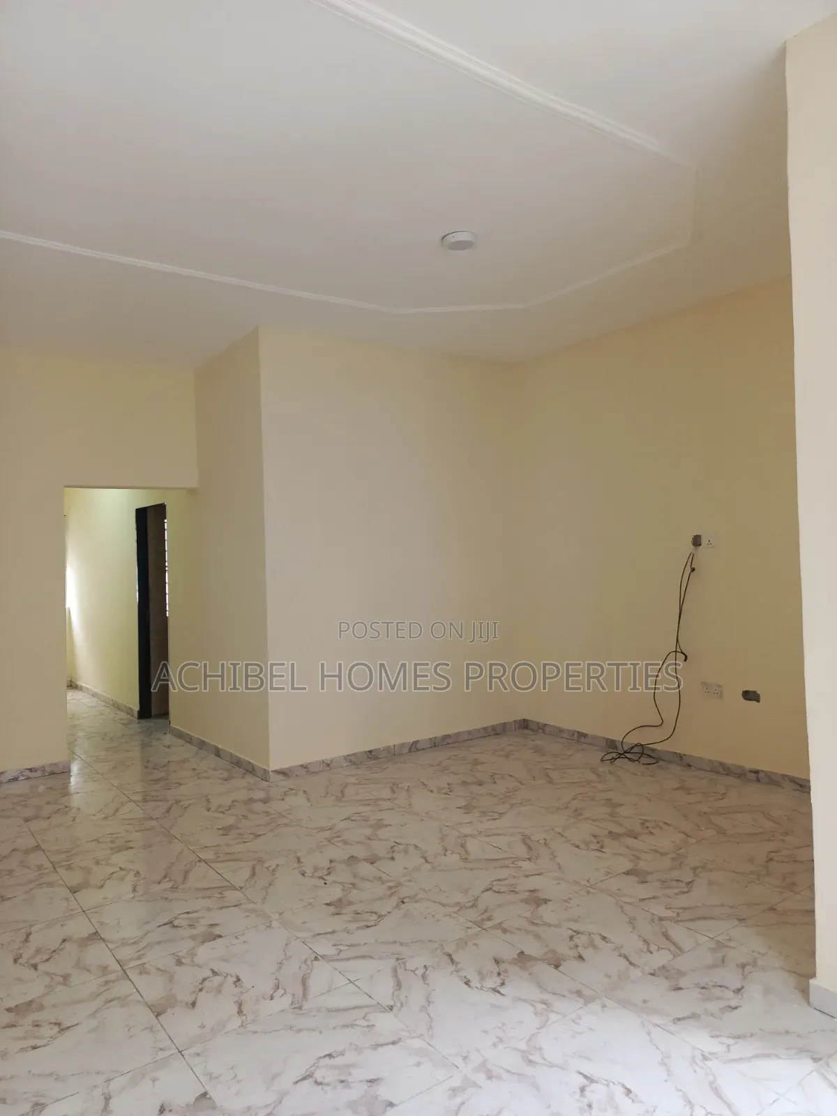 3bdrm Apartment in Osapa London, Jakande for rent in Jakande