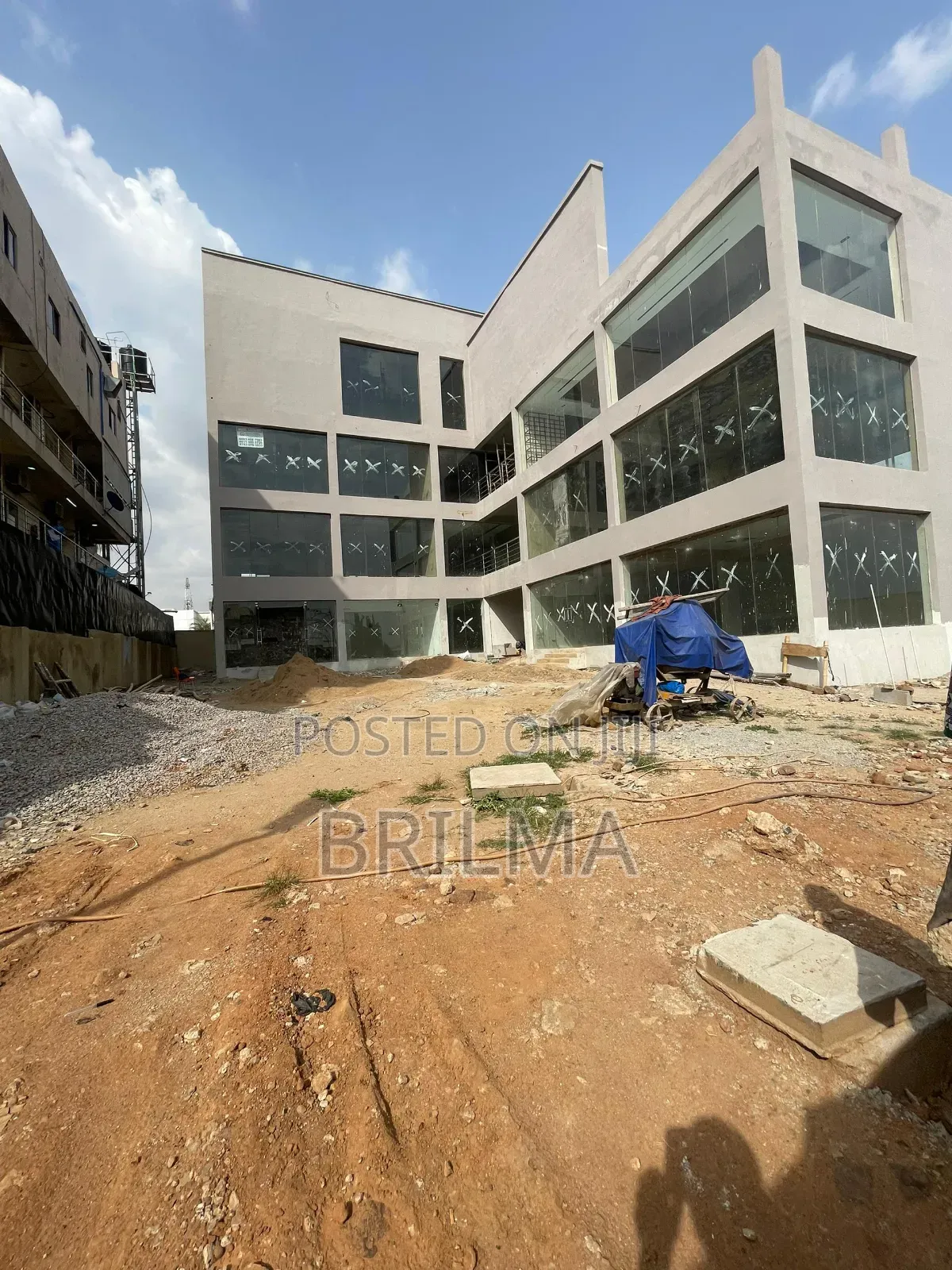 Shop and Office Space for Sale in Wuse 2