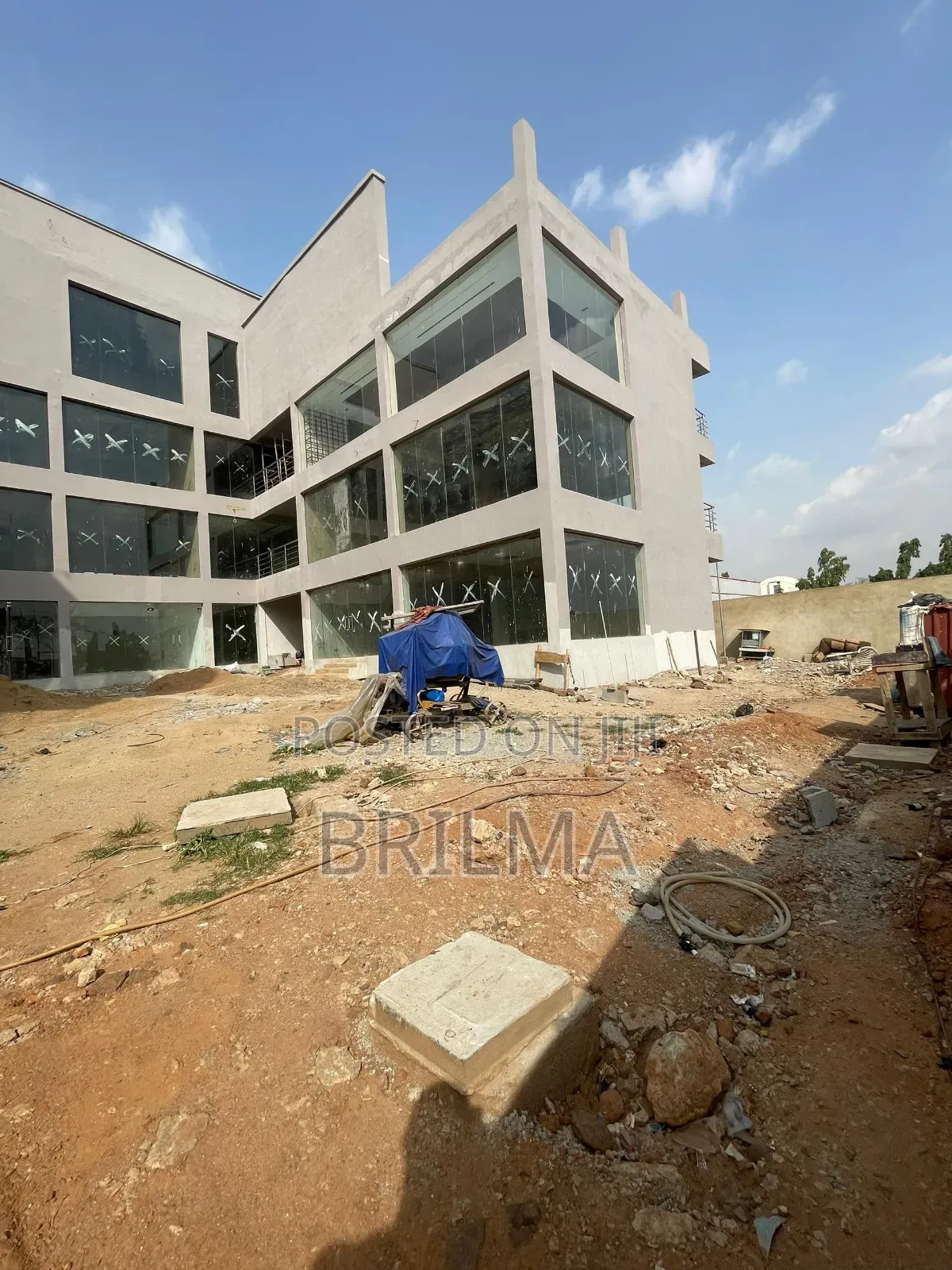 Shop and Office Space for Sale in Wuse 2
