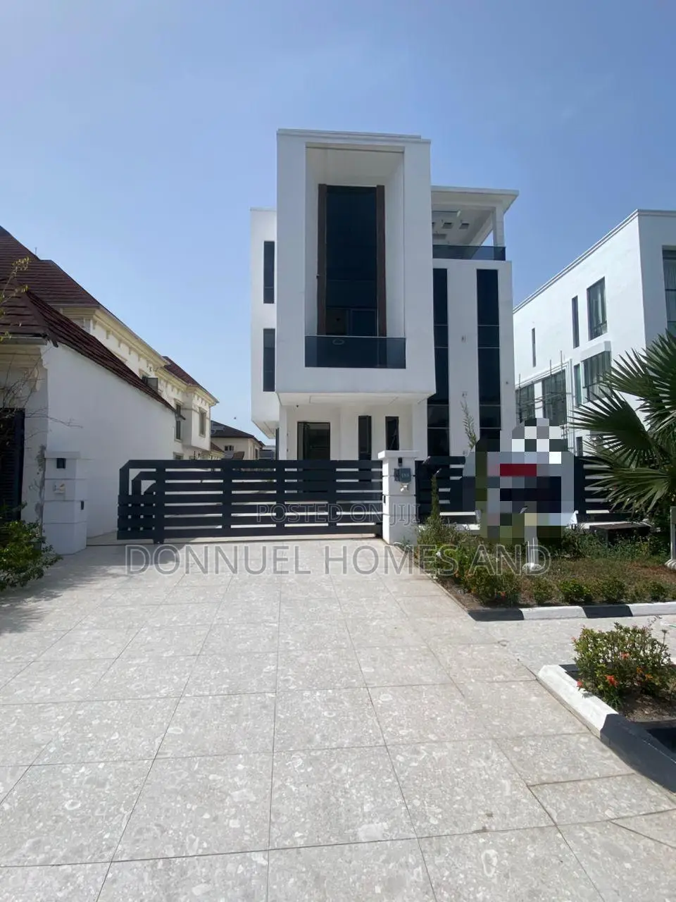 5bdrm Duplex in Osapa london for sale in Osapa london