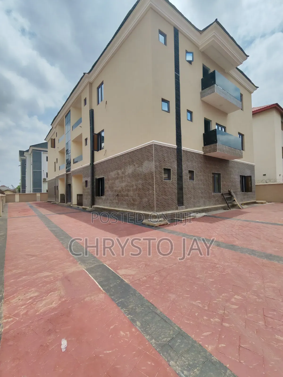3bdrm Block of Flats in Mabushi for sale in Mabushi