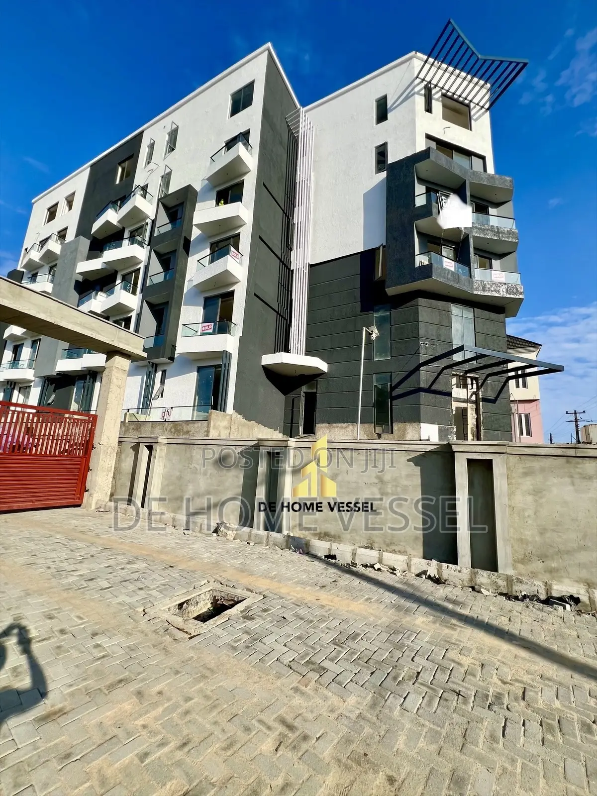 2bdrm Apartment in Lekki for sale in Lekki