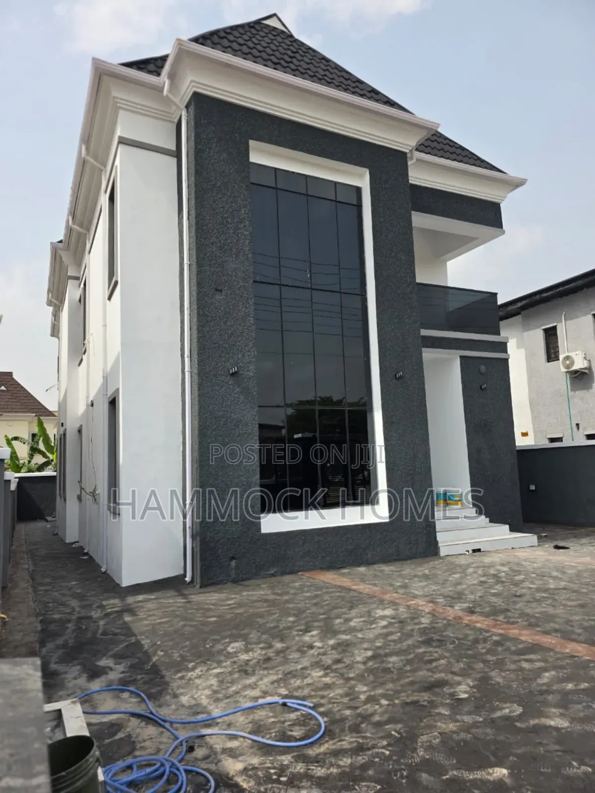 5bdrm Duplex in Carlton Gate Estate, Akobo for sale in Akobo