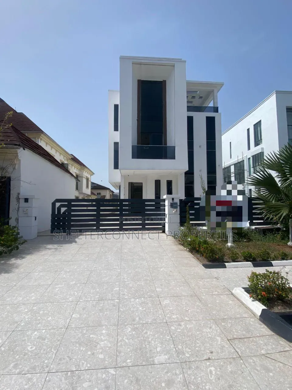 5bdrm Duplex in Osapa london for sale in Osapa london