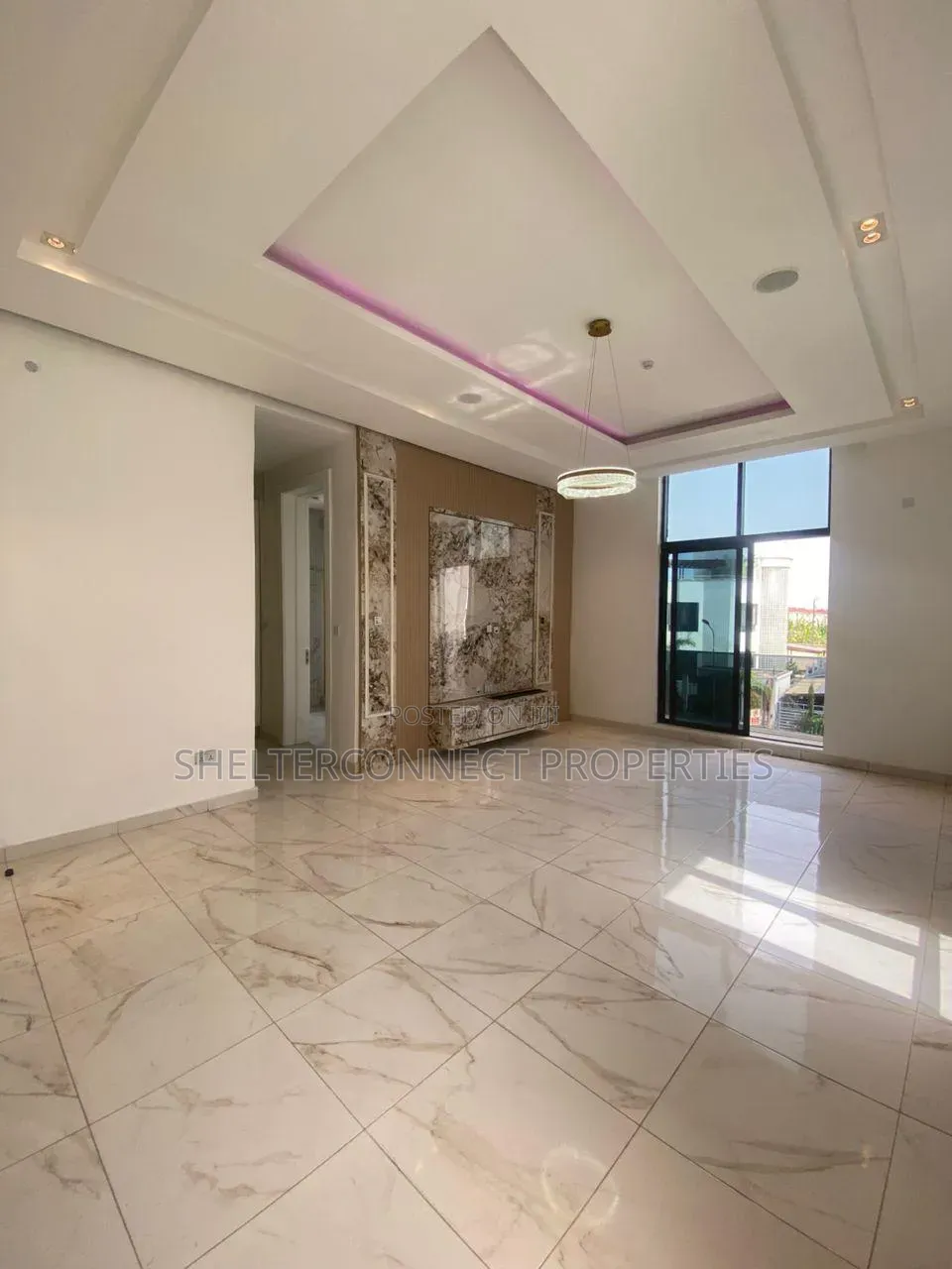 5bdrm Duplex in Osapa london for sale in Osapa london