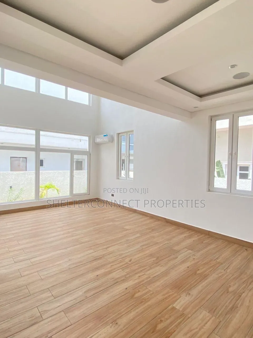4bdrm Duplex in Osapa london for sale in Osapa london