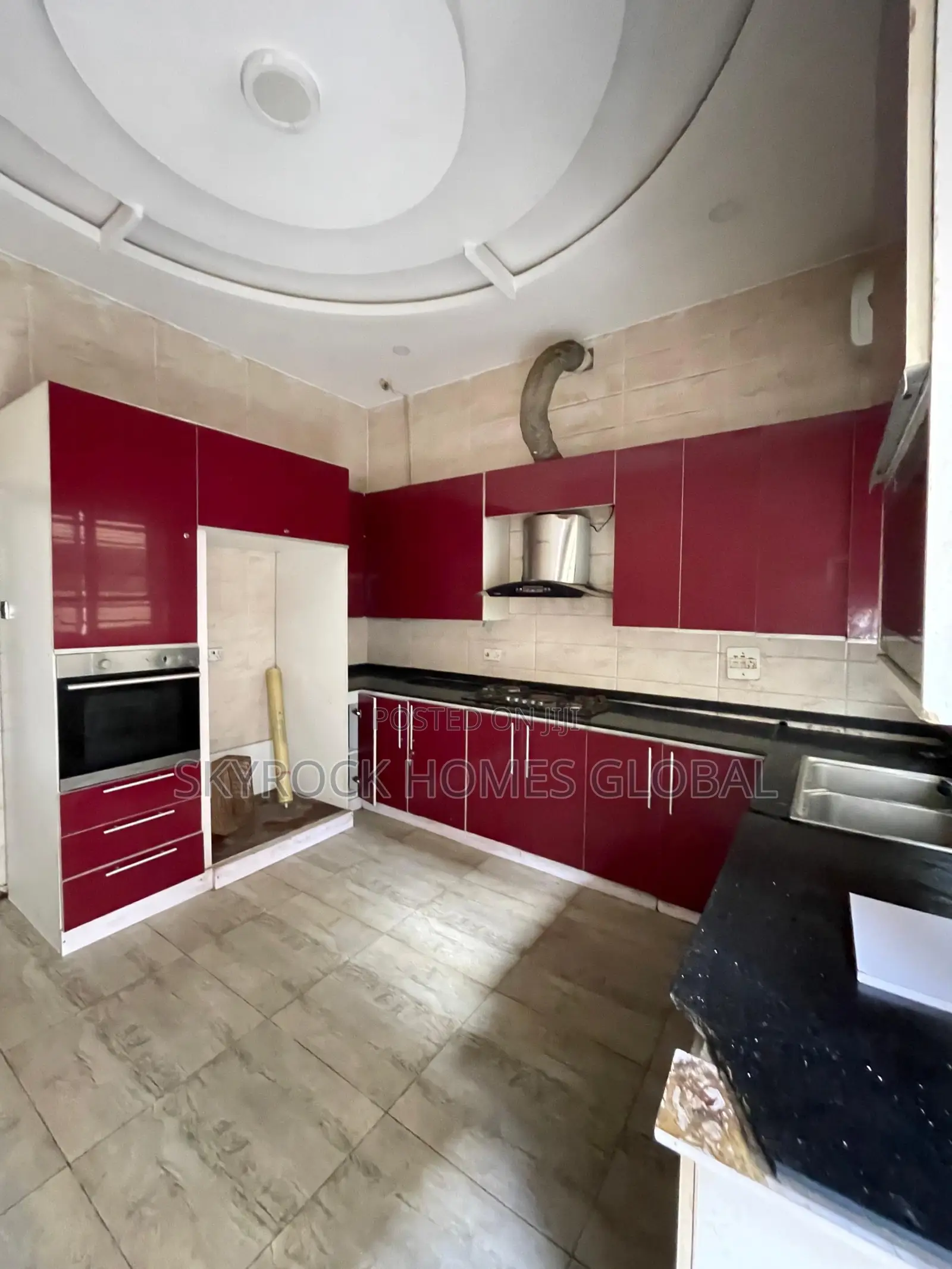 5bdrm Duplex in Osapa london for rent in Osapa london