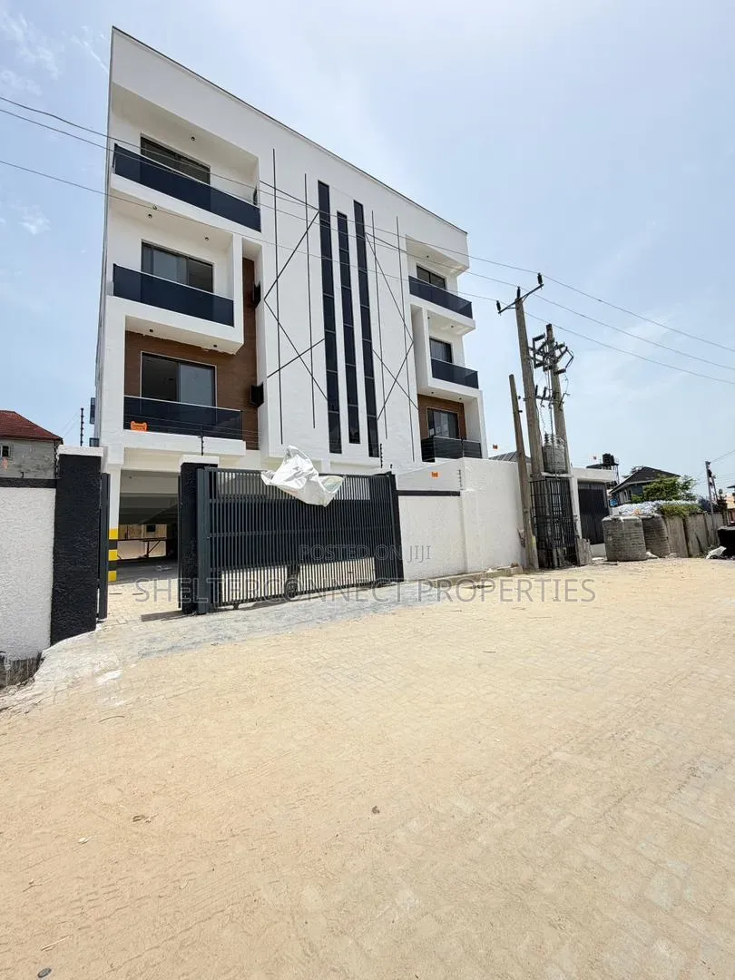 1bdrm Apartment in Lekki Expressway for sale in Lekki Expressway