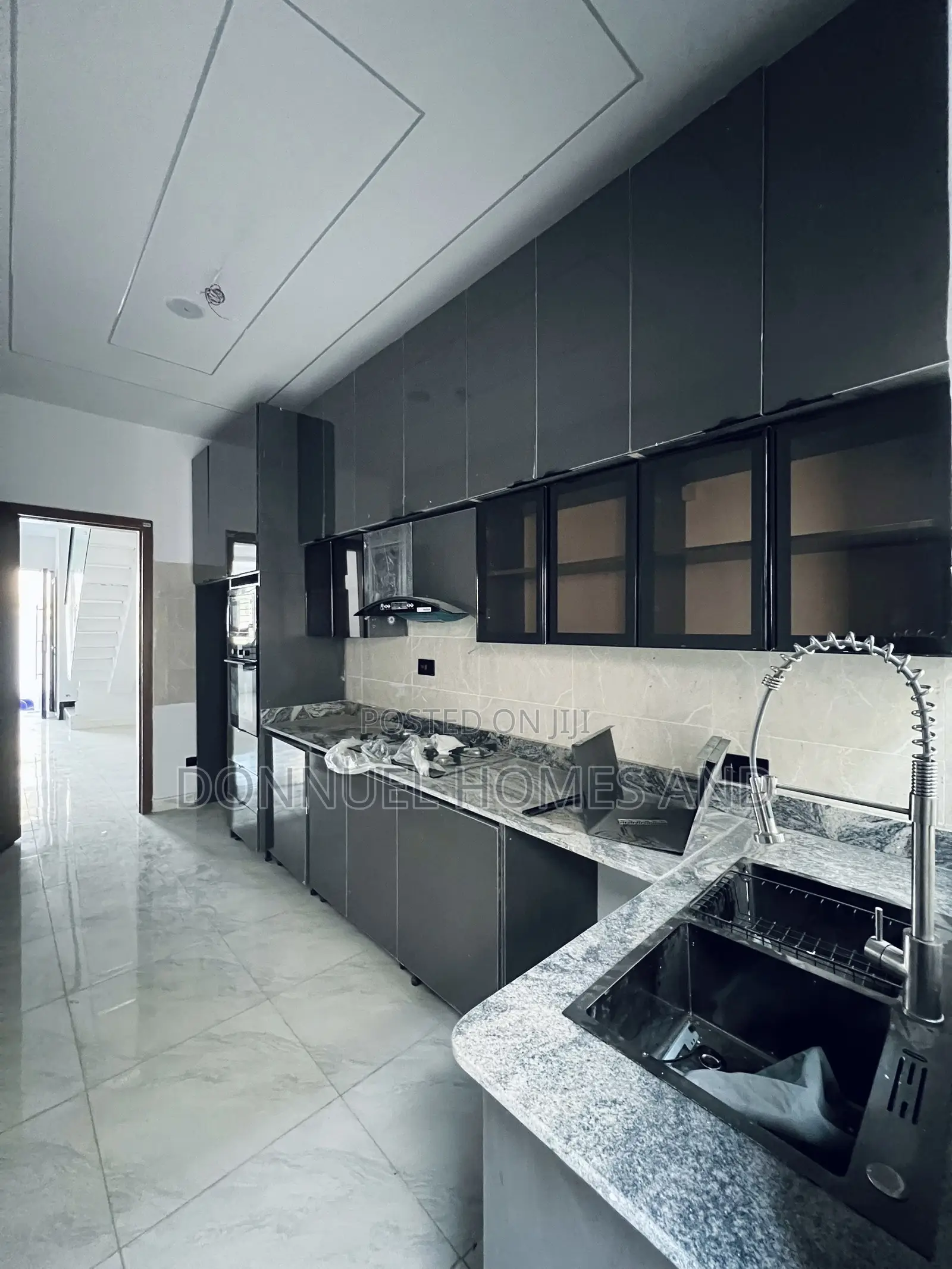 4bdrm Townhouse/Terrace in Lekki Expressway for sale in Lekki Expressway