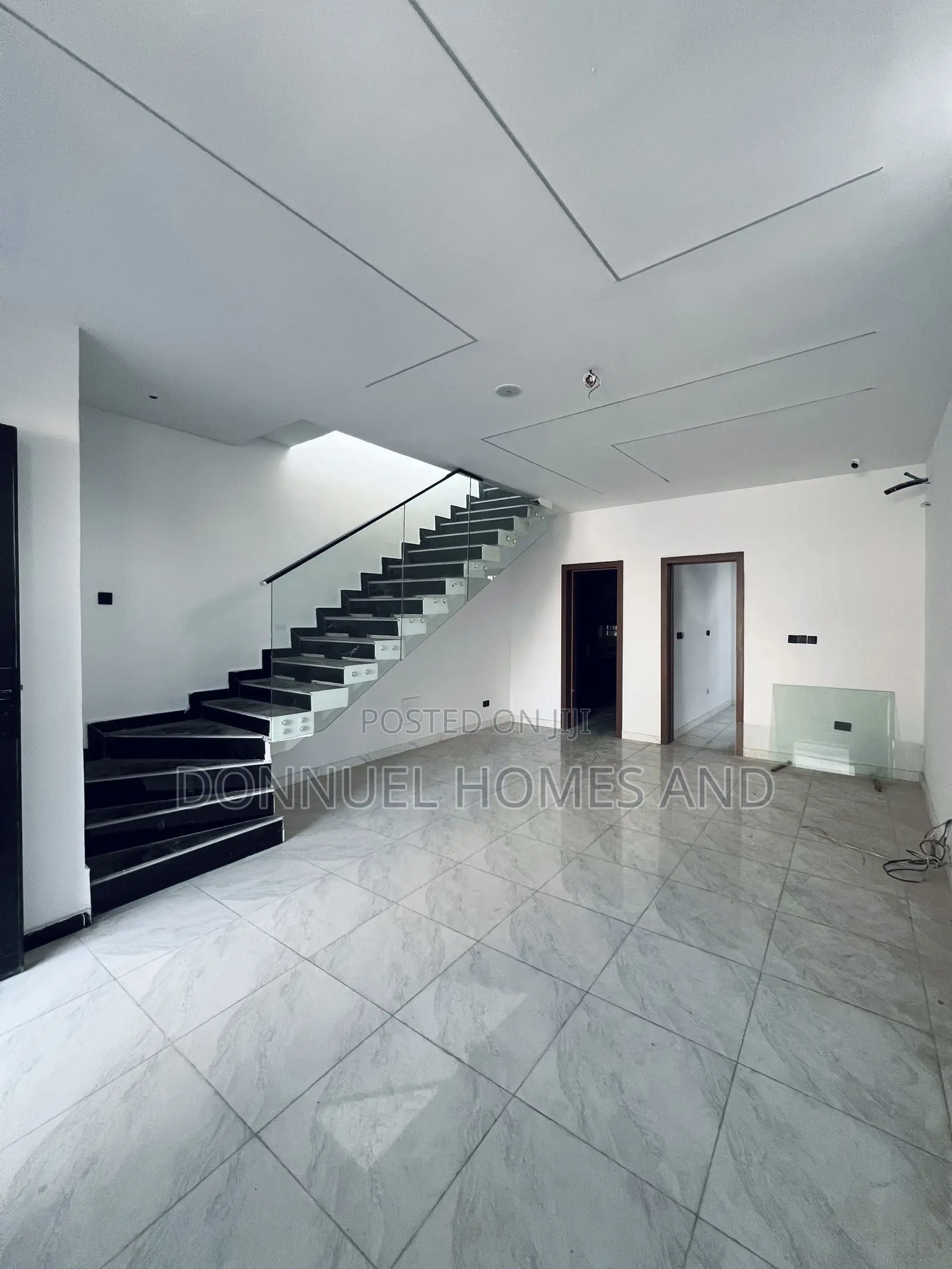 4bdrm Townhouse/Terrace in Lekki Expressway for sale in Lekki Expressway