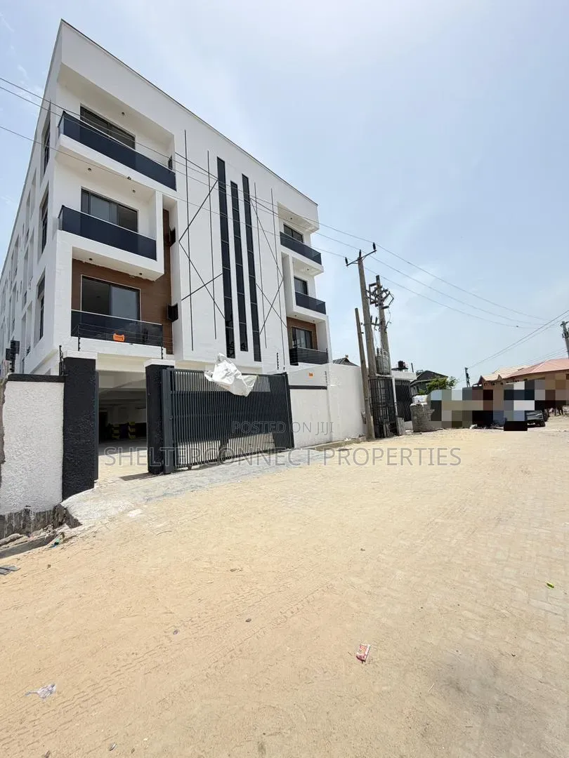 2bdrm Apartment in Lekki Expressway for sale in Lekki Expressway