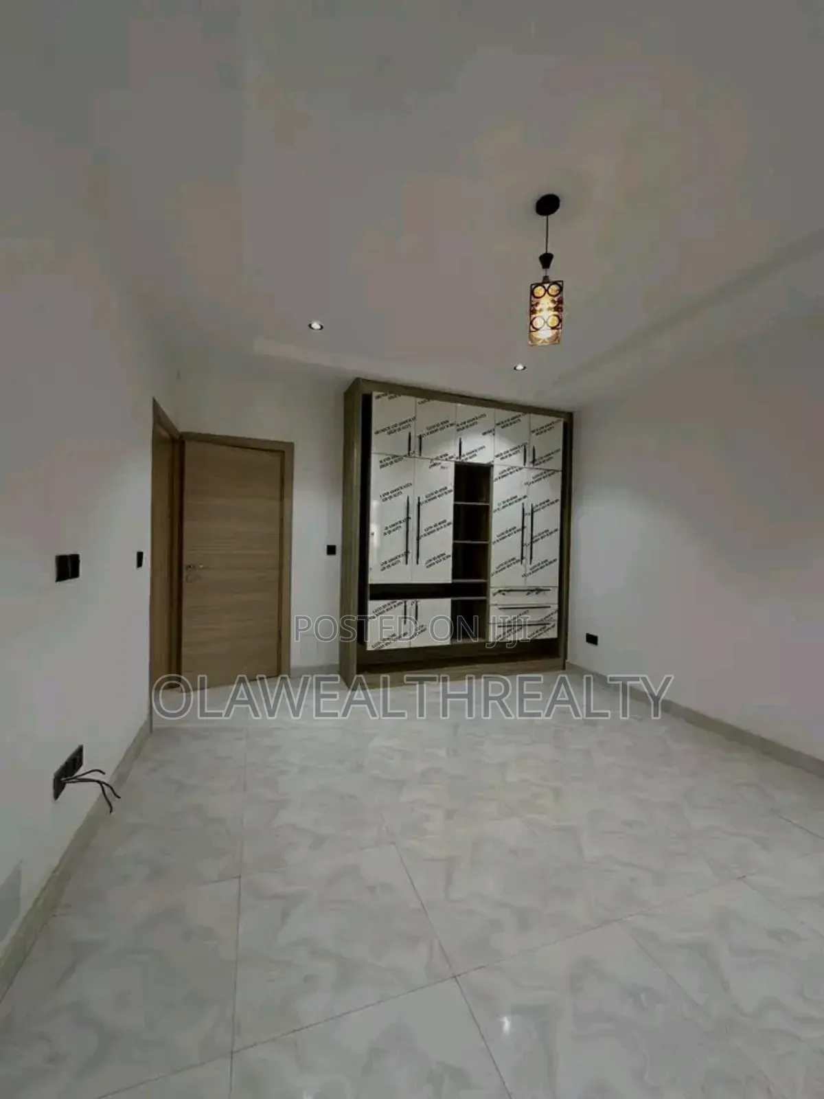 4bdrm Duplex in Jahi for sale in Jahi